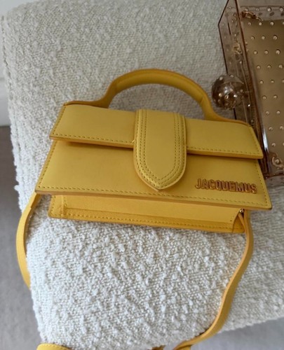 Authentic jacquemus - authentic, le