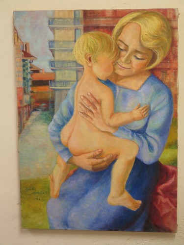 Mom with child - with,