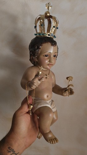 Statue jesus baby glass - of,